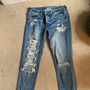 American Eagle distressed boyfriend jeans size 4 extra long